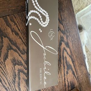 Lenox Pearl Dessert Set